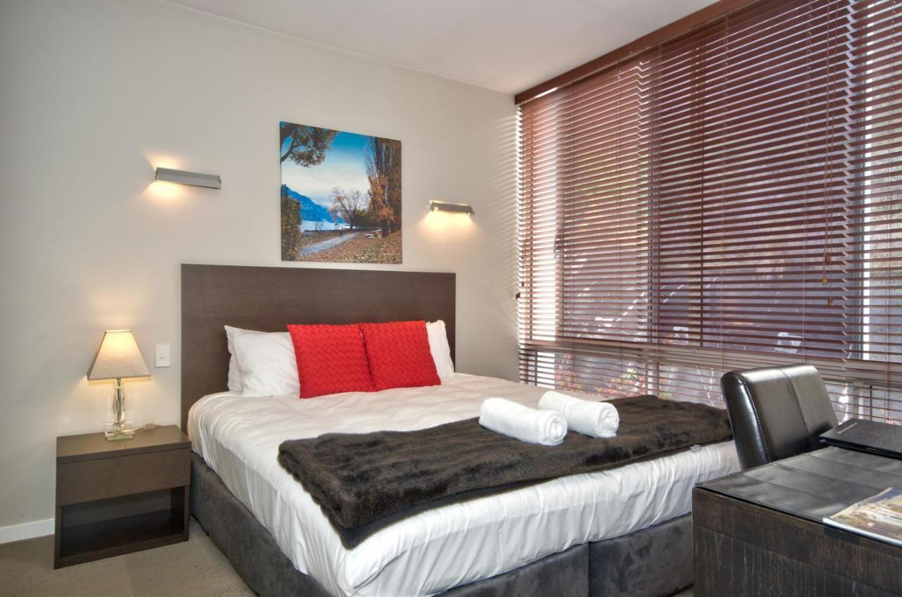 Pure Retreat Lake View Queenstown Exterior photo